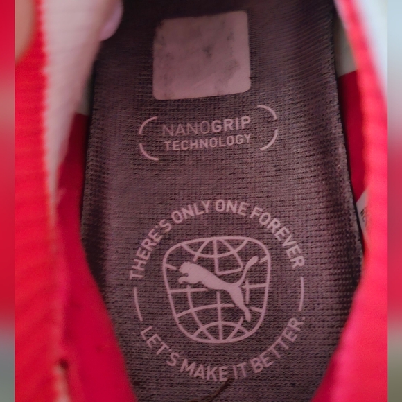 Wmns Future Ultimate FG AG Puma Cleats - Picture 10 of 11